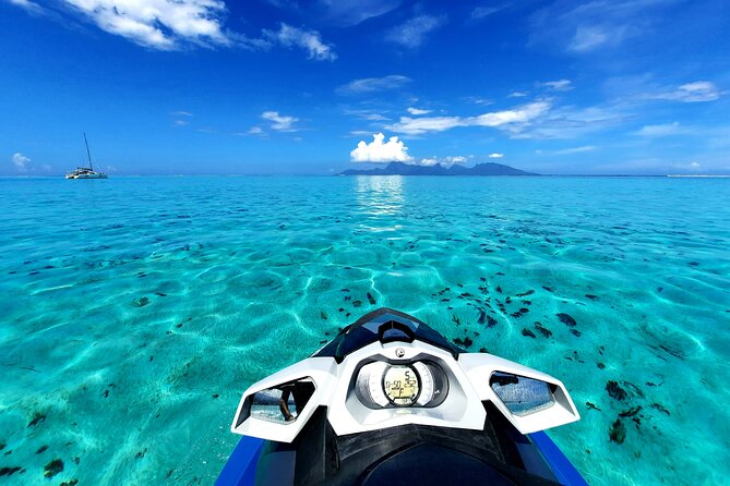 1-hour jet ski excursion in Tahiti - The first minutes: briefing, comfort, and control