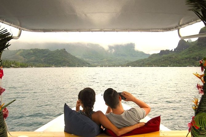 2-hour Private Sunset Cruise - Fruit juice, rum punch, water, and snacks