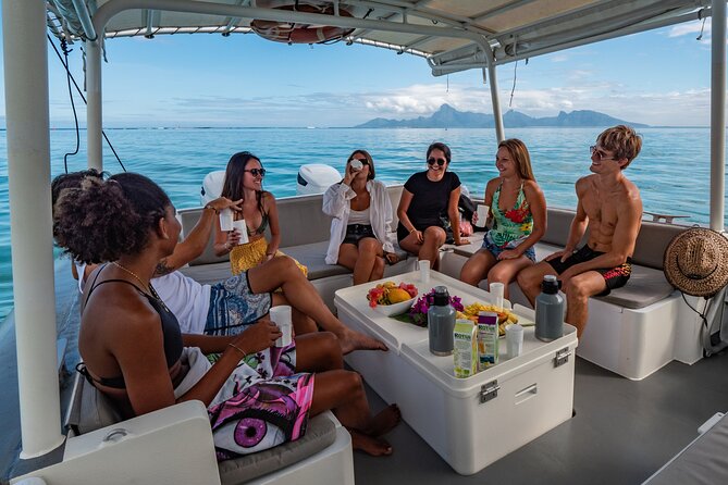 4 Hours of Humpback Whale Watching in Tahiti - Hearing whale song through the hydrophone