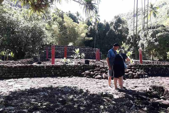 5 Hours Tahiti Island Tour - West and East Coast - Vaipahi Water Gardens: plants, paths, and a waterfall