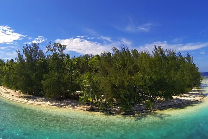 6 Hour Private Boat Activity with Snorkeling & Lunch - Fruit, drinks, and a slower pace