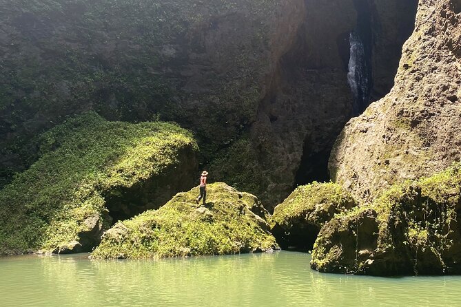 Adventurous Escape to Hakaui Valley - Vaipo Waterfall and the rainy-season question