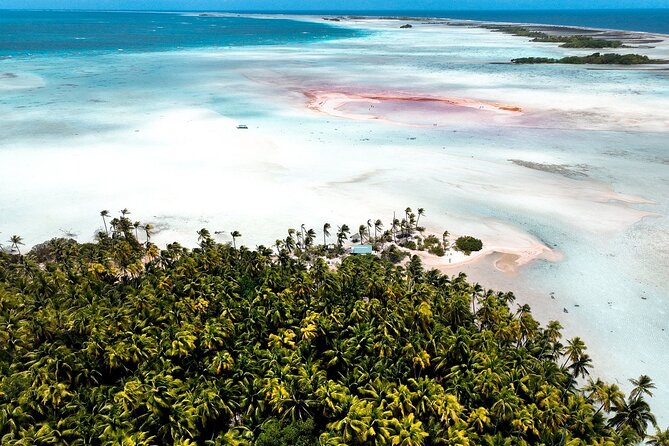 Blue lagoon private tour - Guides, language, and the feel of the day