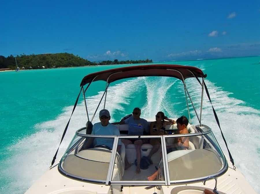 Bora Bora: 3.5-Hour Lagoon Boat Tour with Snorkeling - Leaving from the hotel pontoon