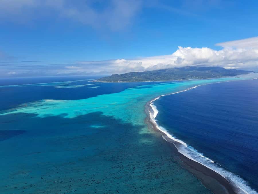 Bora-Bora 30 minutes private flight in light aircraft - Is $282 per person good value?