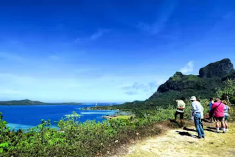 Bora Bora: 4WD History & Culture Tour - Why this land tour adds something to Bora Bora