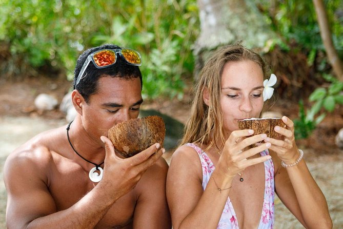 Bora Bora 4WD Tour Including Lunch at Lucky House & Jet Ski Tour - Coconut demonstration and a chance to swim