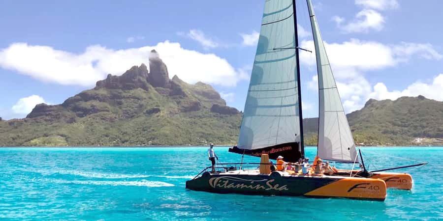 Bora Bora: Half Day Catamaran Sailing & Snorkelling - Swimming in Paradise Bay
