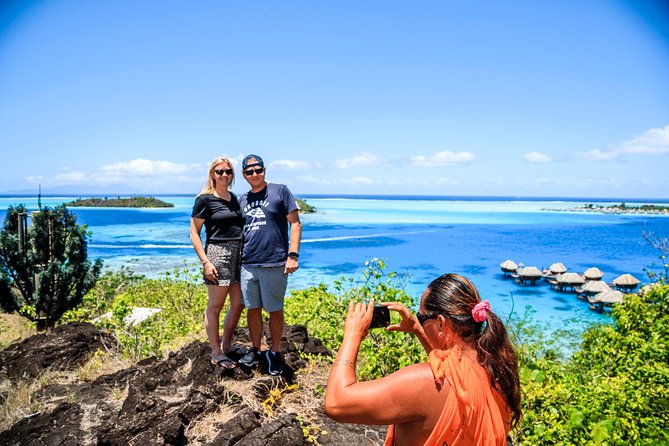Bora Bora: Half Day Island 4WD Guided Tour - What the Guides Add