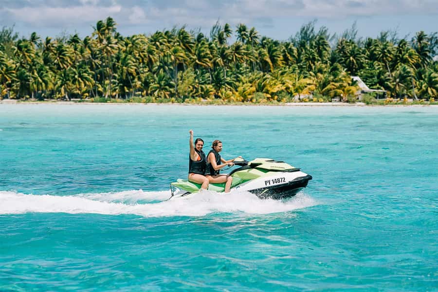 Bora Bora: Jet Ski, Lunch & Shark/ Ray Safari - Key details before you book