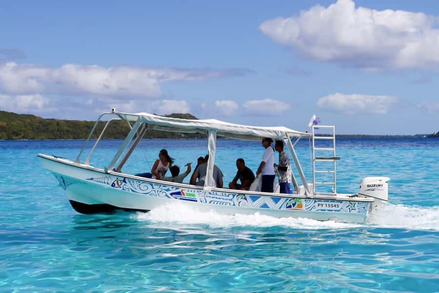 Bora Bora: Jet Ski, Lunch & Shark/ Ray Safari - Getting started at Oa Oa Village