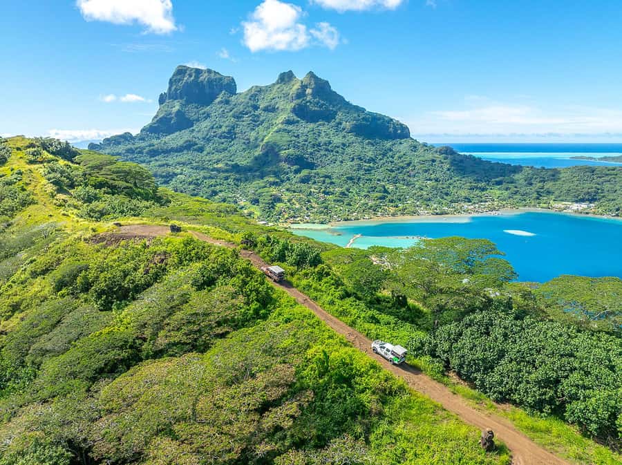 Bora Bora PRIVATE Jeep Safari Island Tour - Viewpoints that make the ride worthwhile
