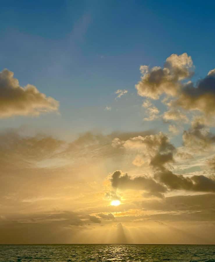 Bora Bora: Private Sunset cruise on the lagoon - Five things to know before you book
