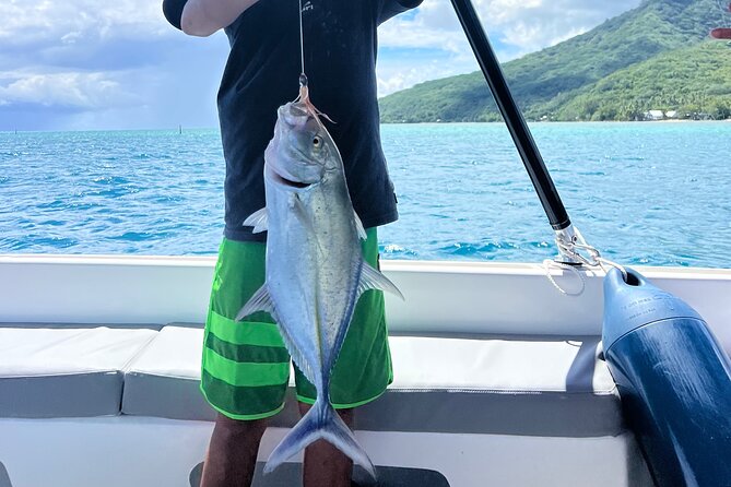 Day DE Fishing VIP in Moorea – Private Boat & Lunch - From the ocean to your lunch plate
