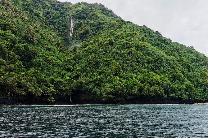 Discovery of the Tahiti Teahupo'o Jurassic Tour peninsula - Fenua Aihere: the quiet southern tip