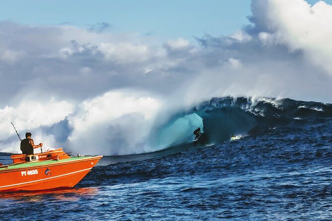 Discovery of the Tahiti Teahupo'o Jurassic Tour peninsula - Teahupoo: seeing the famous wave from sea level