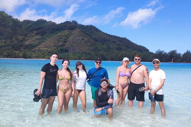 Eco Kayak Excursion in Moorea Lagoon for a Day - A motu lunch makes the day feel local