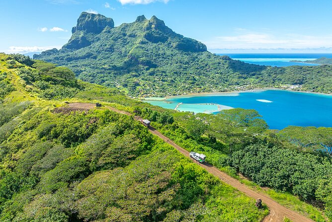 French Polynesia Snorkeling and 4X4 Adventure Tour with Buffet - Motu Fanfan lunch is more than a break