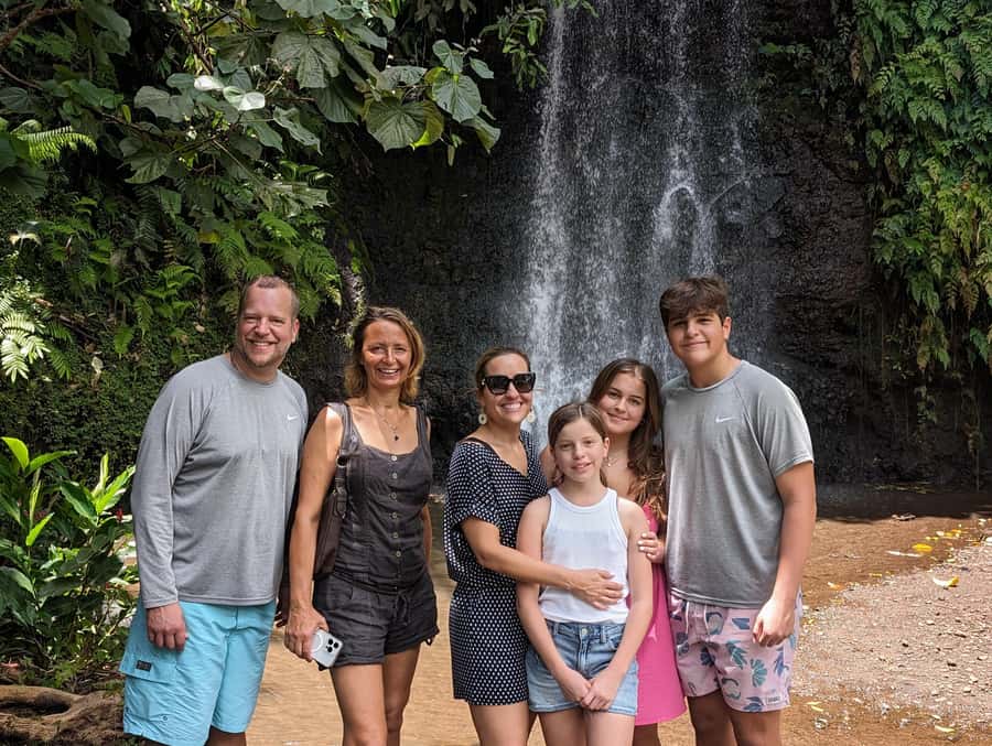 From Papeete: Tahiti Highlights Full-Day Private Tour - Why a private circle tour makes sense in Tahiti