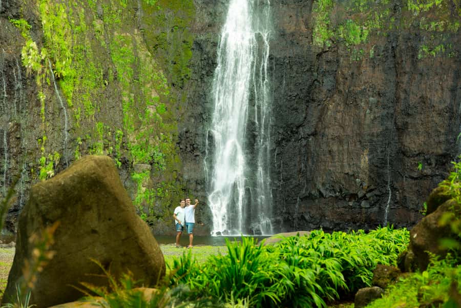 From Papeete: Tahiti Highlights Full-Day Private Tour - Arahoho Blowhole and Pointe Venus