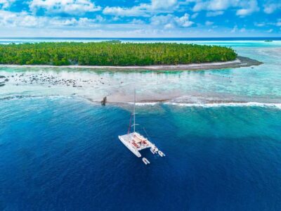 Tetiaroa Island Tour by Sailing Catamaran