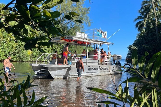 Half day Tahiti Peninsula and Teahupoo boat tour (shared boat) - Walking beside the Vaipoiri River