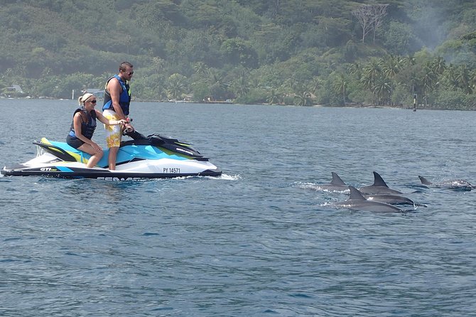Jet-Ski Découverte 1H00 Jet Ski excursion to Moorea (Single or two-seater) - Is $89.15 a good value?