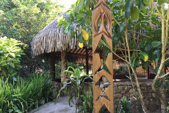 Land and Sea cultural tour to discover traditions, heritage and the lagoon - Lunch with your feet near the water