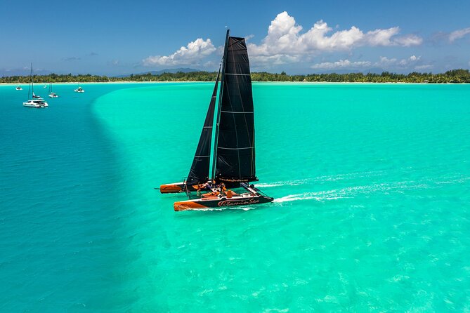 LUXURY Catamaran Bora Bora : Sailing, Snorkeling & Floating Bar - The 9:00 a.m. transfer across the lagoon
