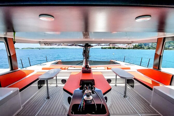 LUXURY PRIVATE Catamaran Bora Bora : The Sunset Escape - Who should book this Bora Bora experience?