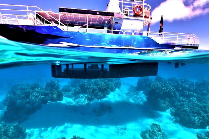Magical Boat Tour with Underwater Cabin in Bora Bora! - Why the underwater cabin changes the usual lagoon trip