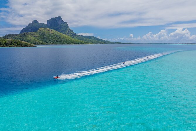 Maitai Tours Self-Drive Bora Bora Jet Ski Tour - Crossing the lagoon toward the reef