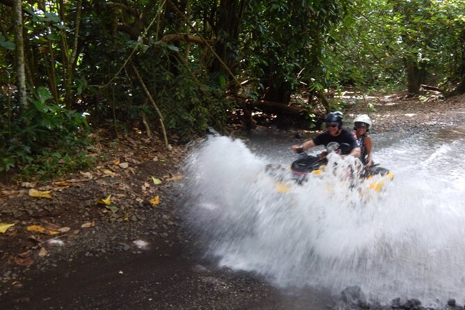 Medium Magical Combo in Moorea of 2 hours of Jetski and 3h30 of Quad - The climb to Magic Mountain