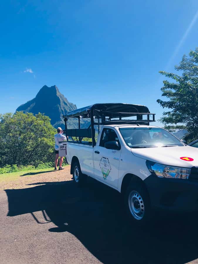 Moorea:4X4 safari excursion between land and sea with lunch - The best parts of this Moorea day