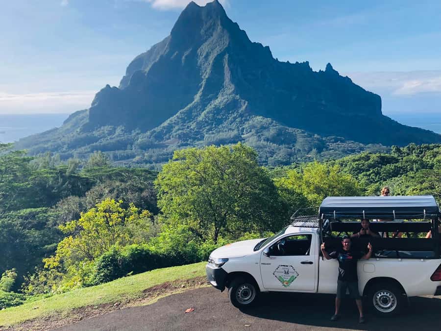 Moorea:4X4 safari excursion between land and sea with lunch - Why this safari works better than a simple island drive