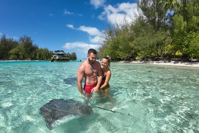Moorea Combo 2h Jetski 3h30 Quad - Snorkeling with stingrays and blacktip reef sharks