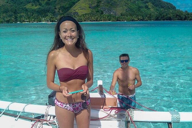 Moorea Discovery Half-day Sailing - Food and drinks on board