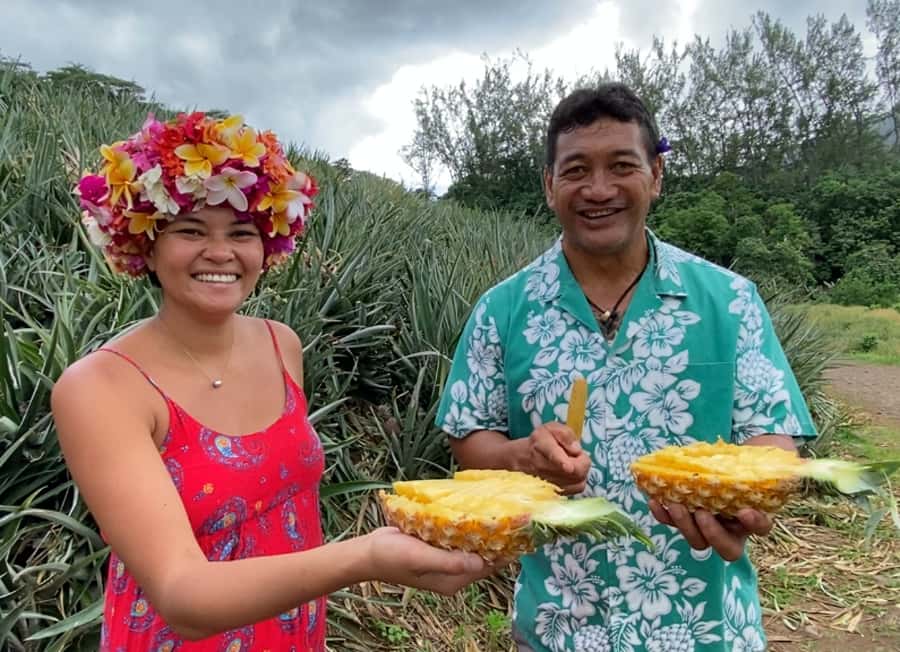 Moorea: Half-Day Open-Air 4WD Safari with Hotel Transfers - Rough tracks, river eels, and the secret stop