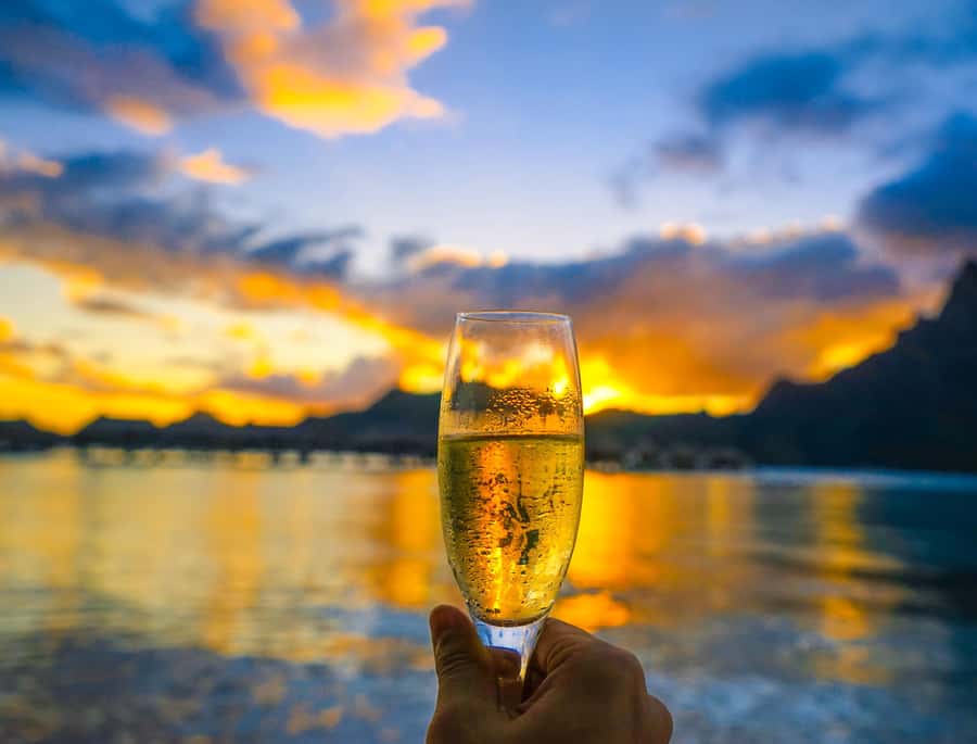 Moorea: Private Sunset Cruise with Champagne & Snorkeling - Practical timing and what to bring
