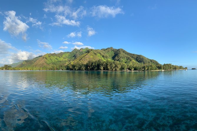 Moorea Sunset Boat Tour - Food, Drinks, and the Small-Group Feel