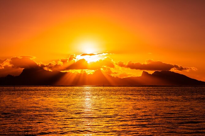 Moorea Sunset Boat Trip - Should you book the Moorea Sunset Boat Trip?
