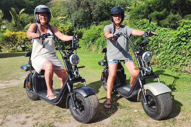 Moorea tour in electric citycoco (in autonomy) - Magic Mountain for the big view