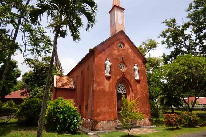 Papeete and Tahiti Historical and Cultural Tour - Choosing the West Coast toward Paea