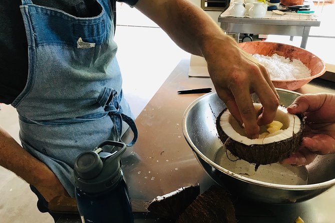 Polynesian culinary experience - Why the shared lunch matters