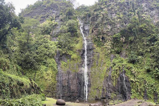 Premium Tour DE Tahiti, EN Half Day Privatised - A Fast, Focused Way to See Tahiti