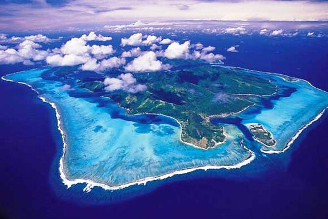 Private 30-minute flight downwind of Huahine - Why Seeing Huahine From The Air Matters