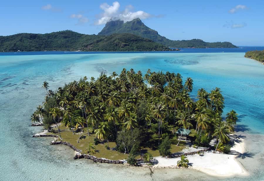 Private Bora Bora Lagoon Snorkel Cruise with BBQ Picnic - A Quiet Motu Lunch With Mt Otemanu in View