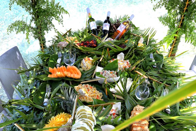 Private Bora Bora Lagoon & Water Lunch Experience - Arriving at the private motu lunch