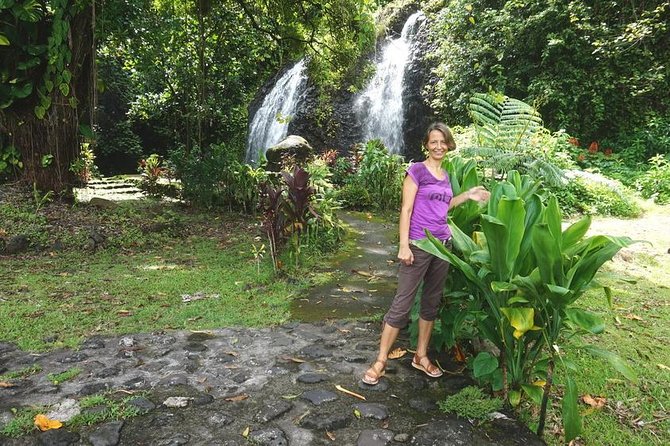 Private Full-Day Tahiti — Grotto, Gardens & Panoramas - Crossing Taravao and viewing Phaeton Bay