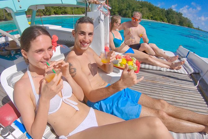 PRIVATE Full Day Tour : Moorea Snorkeling & Sailing on a Catamaran named Taboo - A quiet beach stop and a flexible picnic